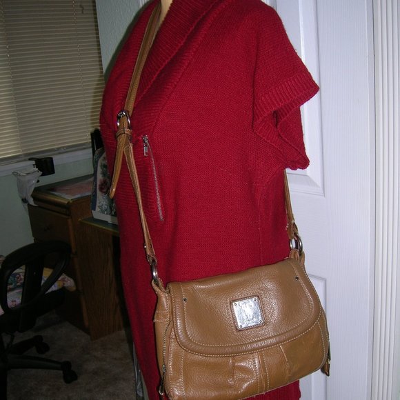 TIGNANELLO Genuine Leather shoulder or crossover bag - Picture 2 of 7